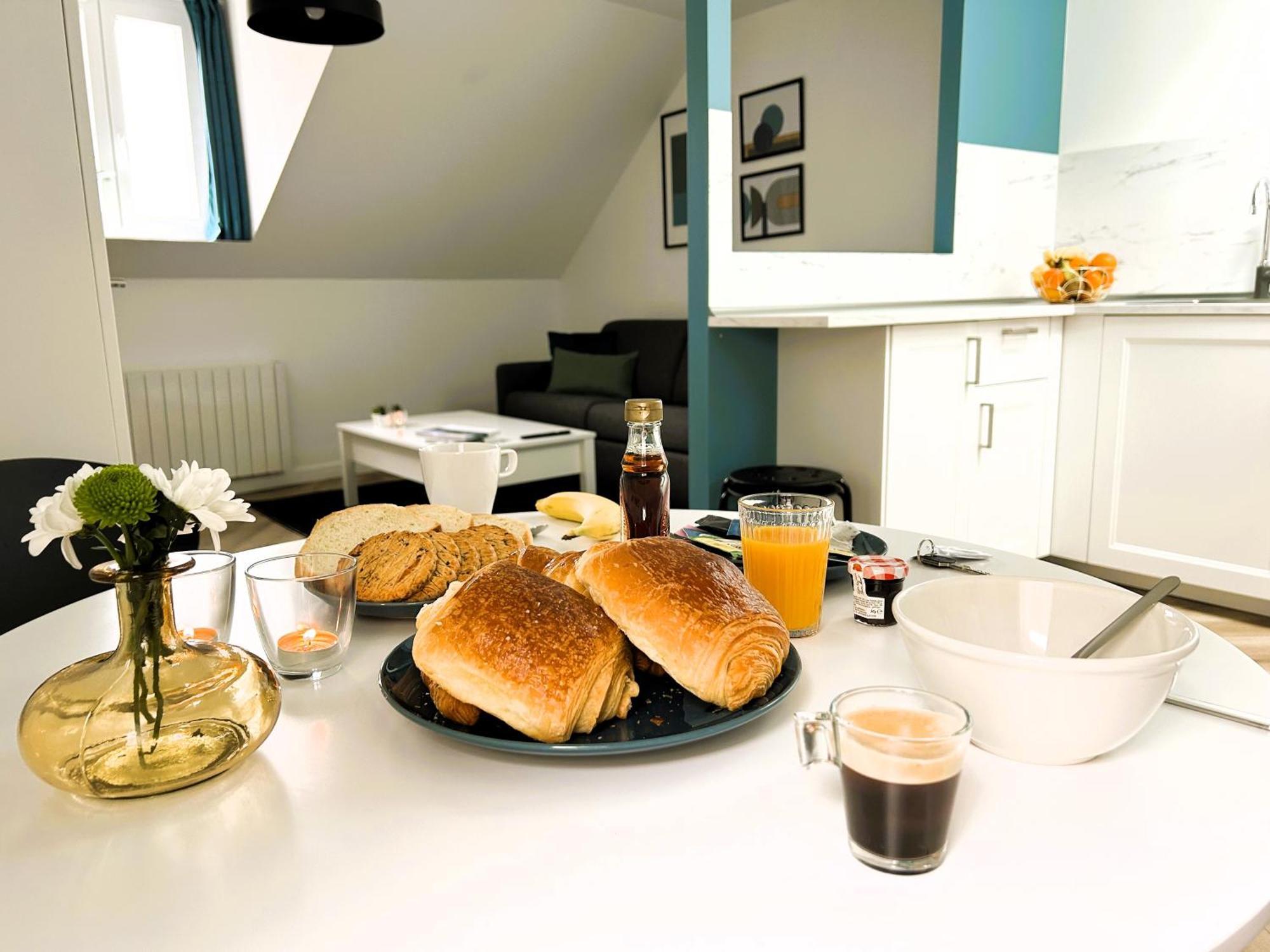 La Maison Hugo Montreuil  Kültér fotó