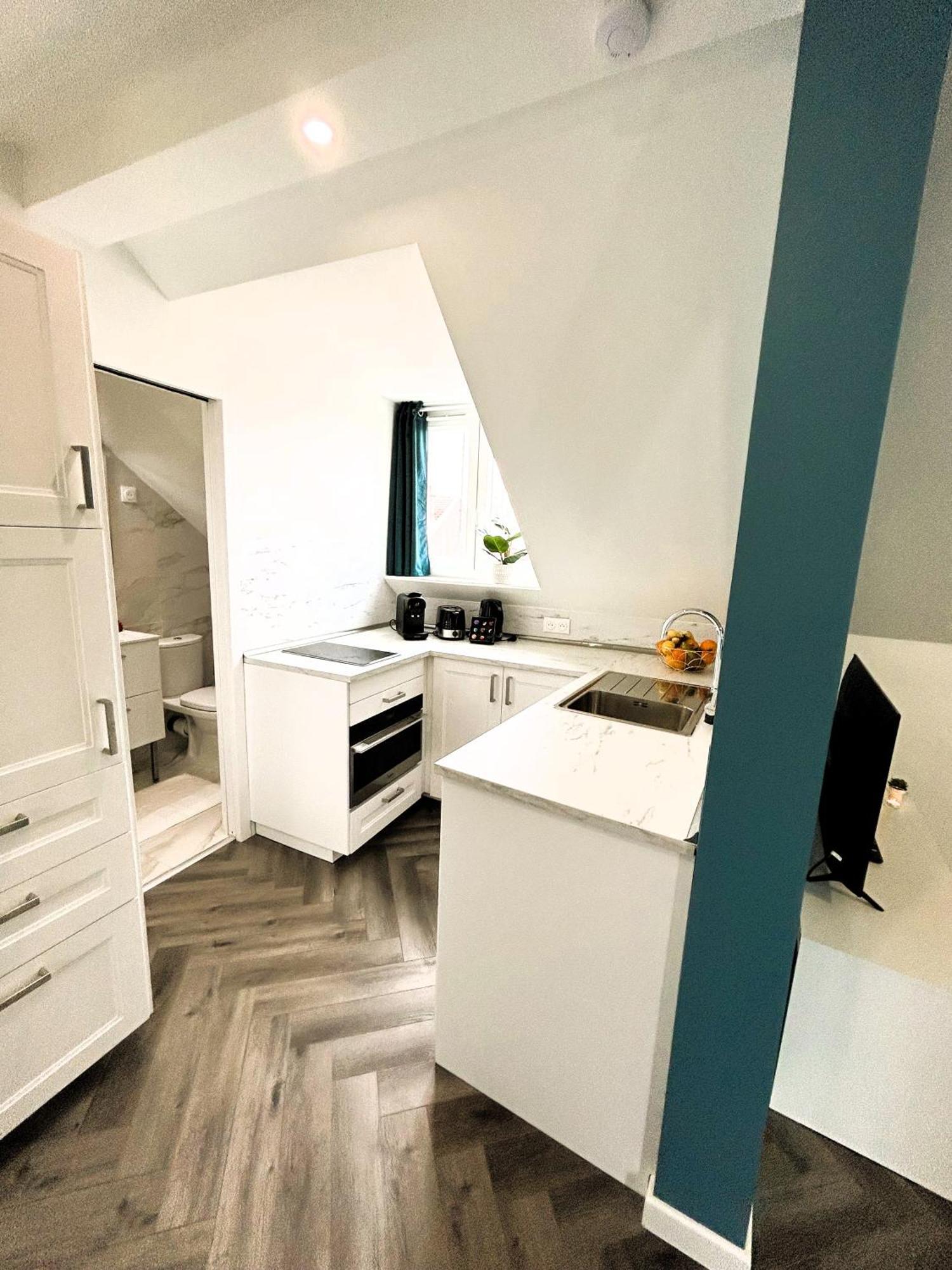La Maison Hugo Montreuil  Kültér fotó